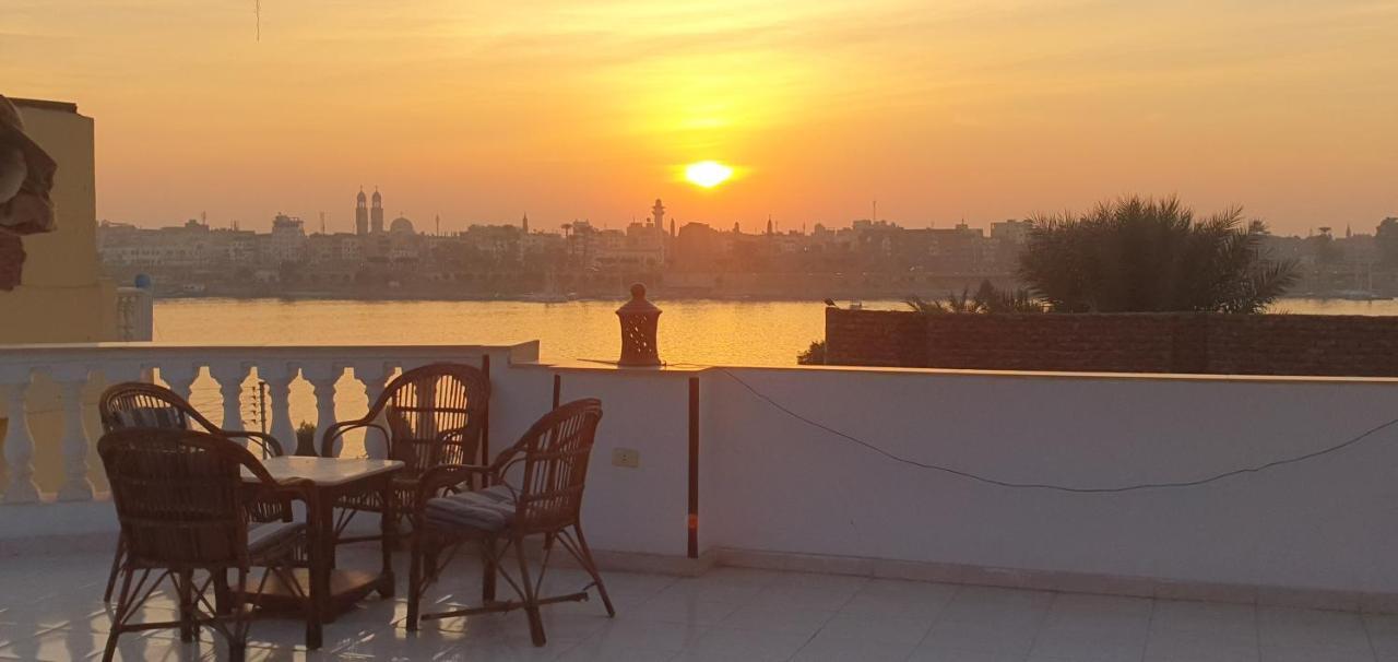 Nile Sunrise Flats Lägenhet Luxor Exteriör bild